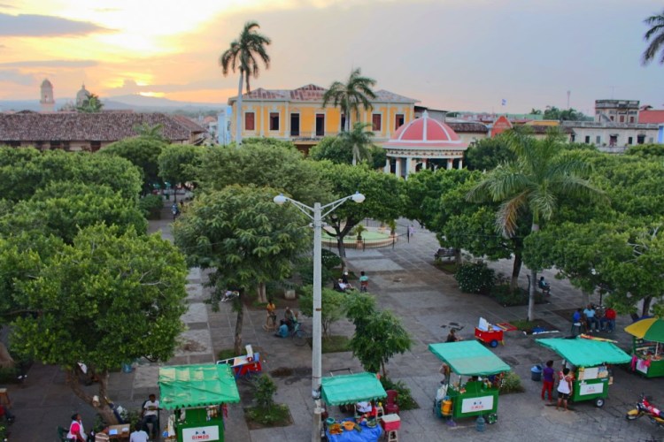 1192 granada nicaragua cathedral