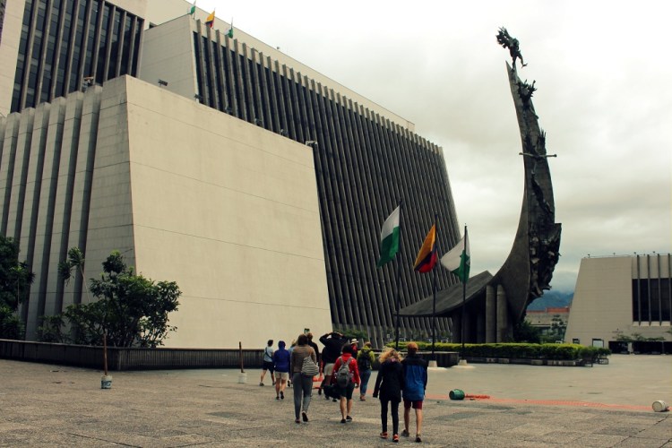 1424 medellin real city tour