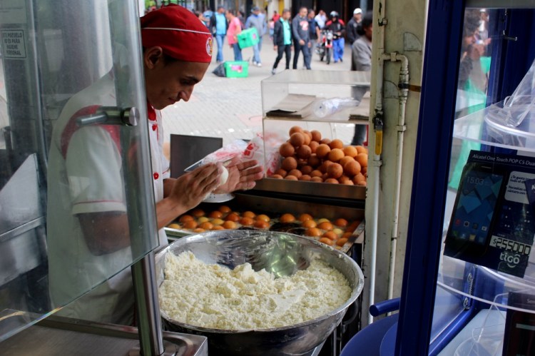 1430 medellin real city tour