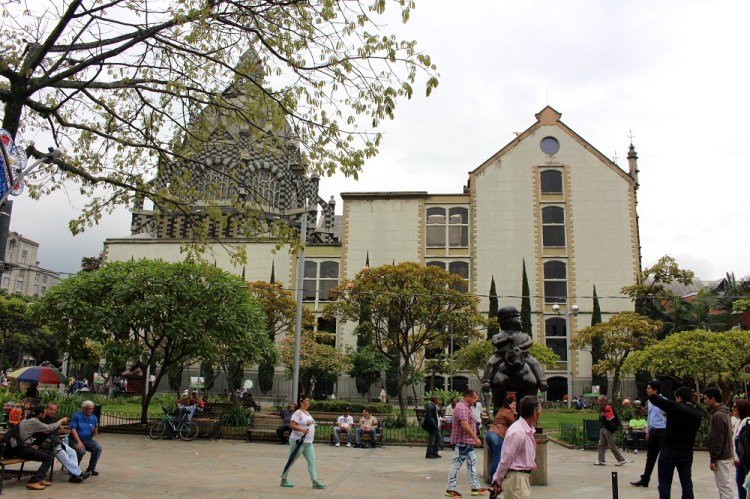 1431 medellin real city tour