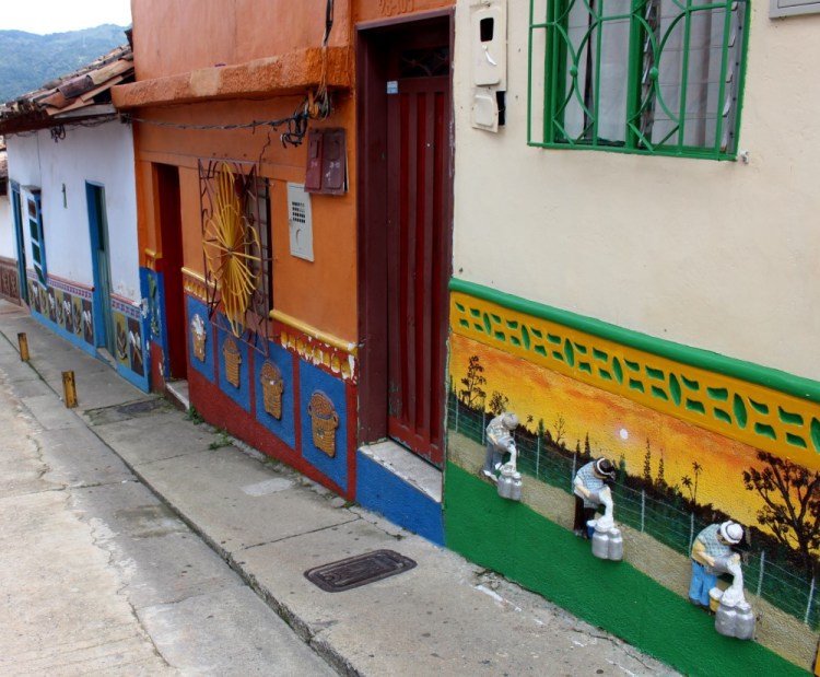 1468 guatape colombia