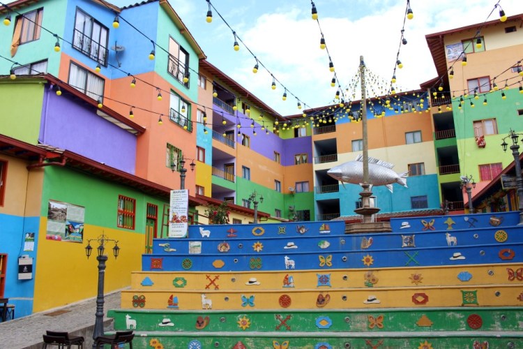 1472 guatape colombia