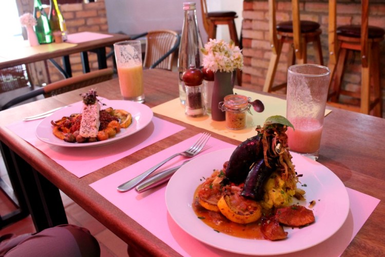 1555 Bogotá Colombia monserrate