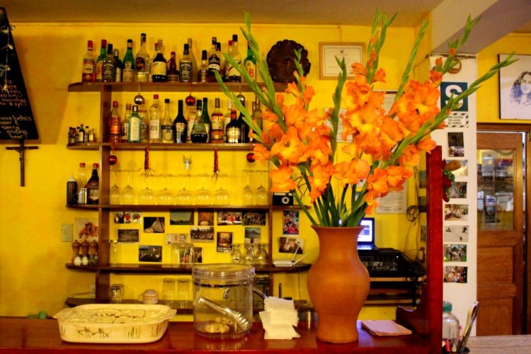 1721 Huaraz California Cafe Peru