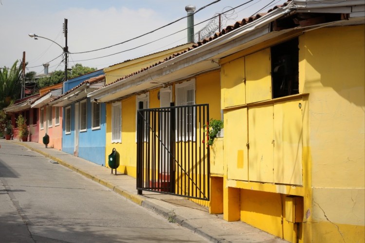 2273 Santiago Chile chascona street