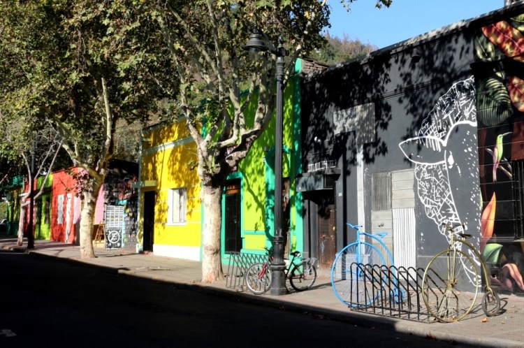 2330 Santiago Chile street art