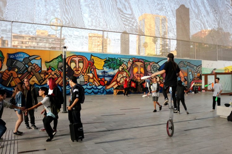 2352 Santiago Chile GAM