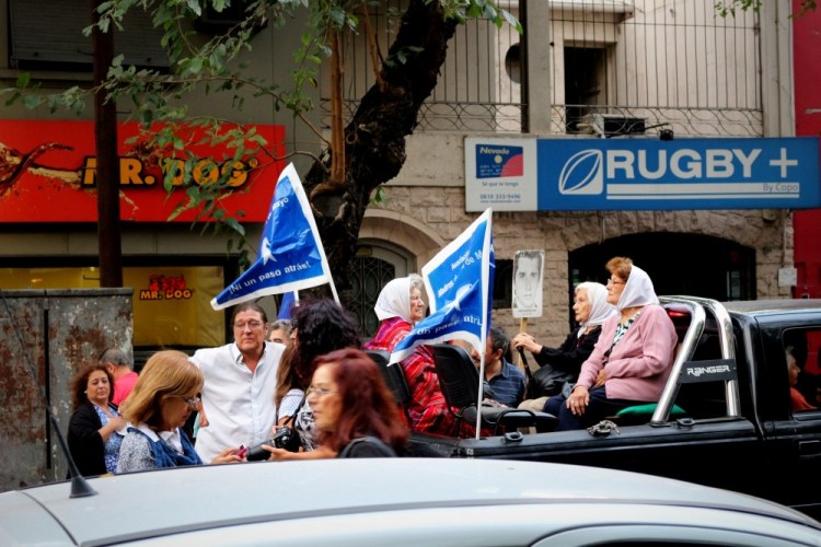 2406 Mendoza Argentina Desaparecidos
