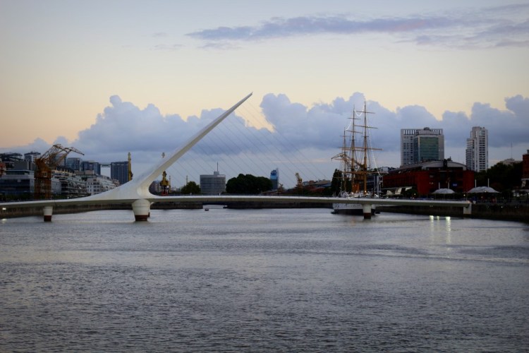 2533 Buenos Aires Argentina Port