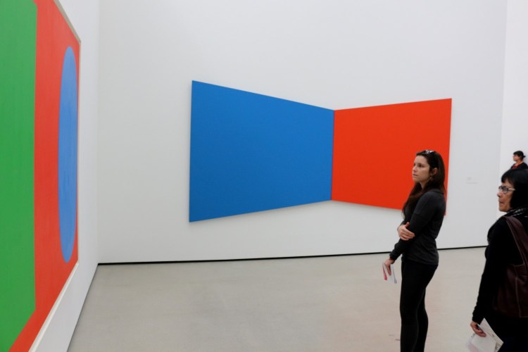 2717 los angeles usa broad museum